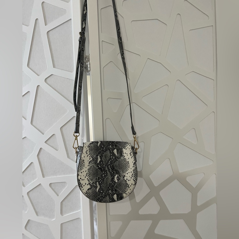 Bcbg purse